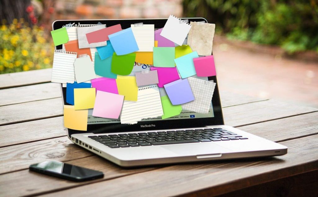 Image of Busy Laptop - Not Organised